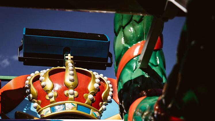 Der Aufbau beim Freischießen läuft. Foto: Marian Hamacher