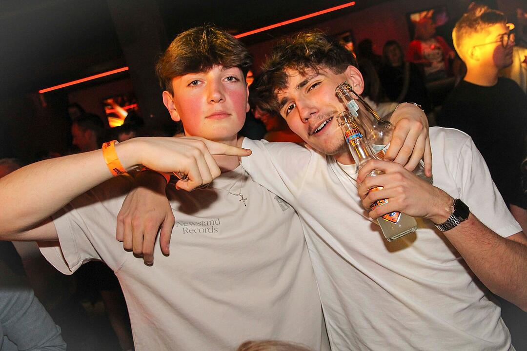 RADSPITZ live im Schwingen Nightlife