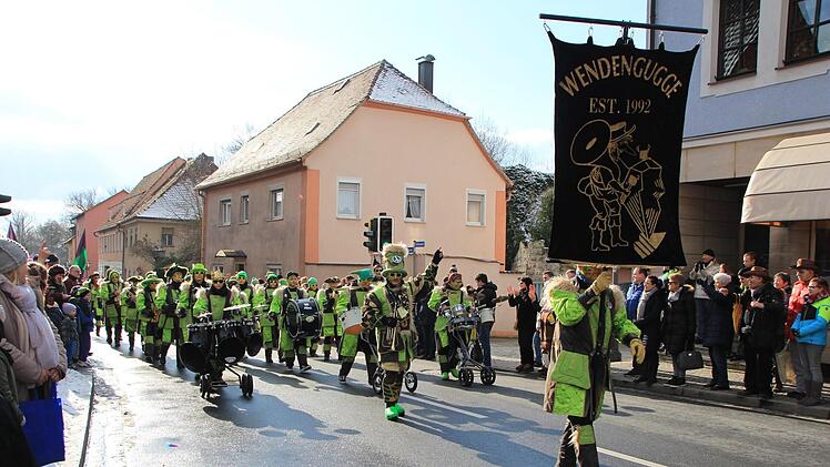 Der Faschingszug durch Höchstadt  - Foto: Andreas Dorsch