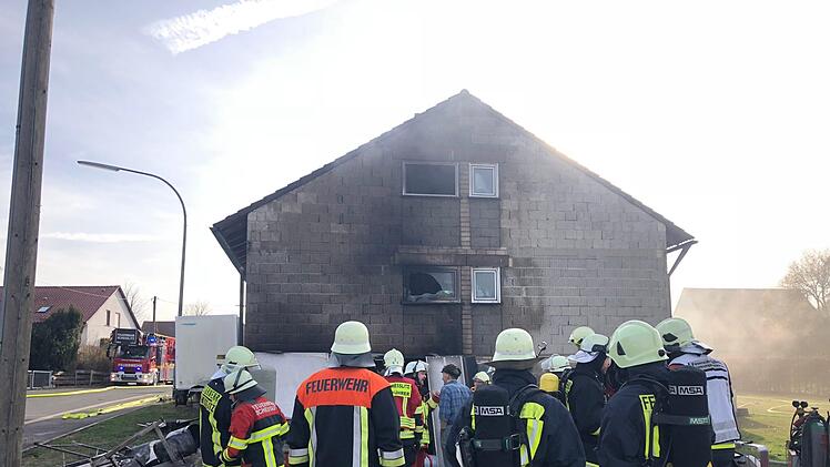 In Hohengüßbach kam es im Keller eines Hauses zu einem Brand. Foto: NEWS5 / Merzbach