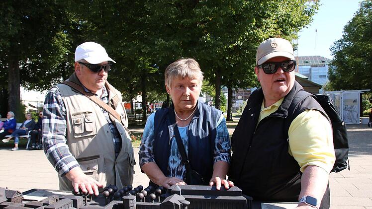 Eindrücke vom Test mit Mitgliedern des Bayerischen Blinden- und Sehbehinderten-Bundes. Foto: Ralf Ruppert