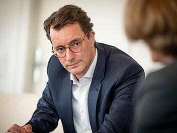 Wüst irritiert bei "Anne Will" mit Aussage zur Impfpflicht: "Ein Zeichen für die Geimpften?"