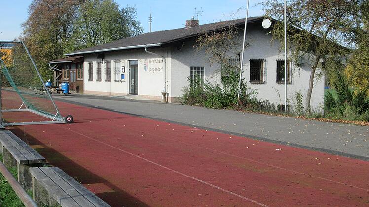 Das Sportheim des SV Langendorf ist in die Jahre gekommen.