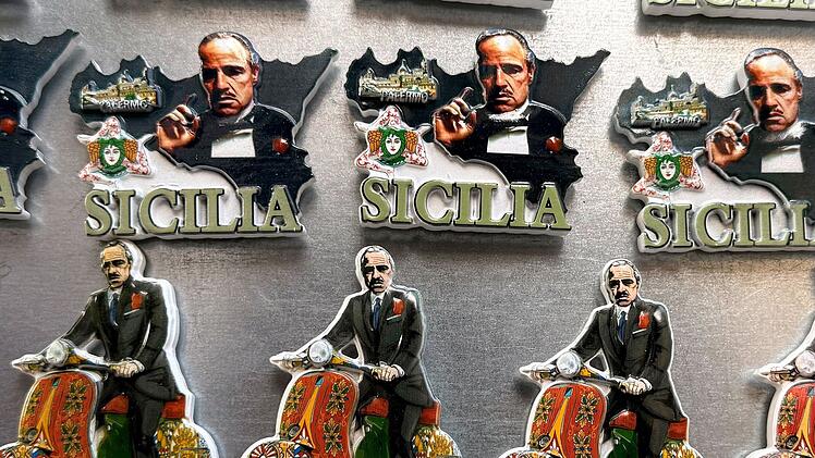 Mafia-Souvenirs auf Sizilien
