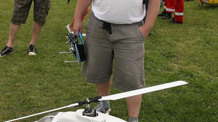 Frank Porstmann bei den Vorbereitungen für den Start.