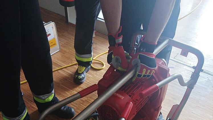Feuerwehr Pegnitz: Seniorenheim überschwemmt - Wasser und Heizöl auf 650 Quadratmetern