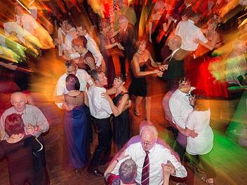 Eine rauschende Ballnacht wurde im Hause Deuber gefeiert. Foto: Klaus Gagel