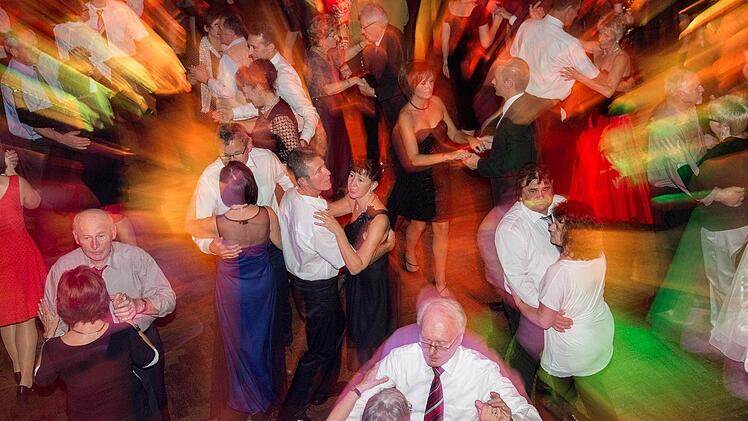 Eine rauschende Ballnacht wurde im Hause Deuber gefeiert. Foto: Klaus Gagel