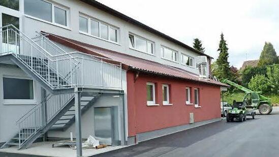 Die "Alte Schuel" in Stralsbach strahlt in neuem Glanz.  Fotos: Wolfgang Kretschmer