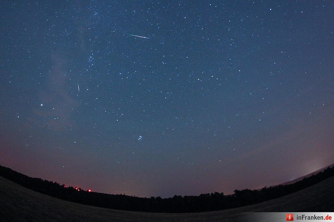 Sternschnuppen-Regen ueber Franken