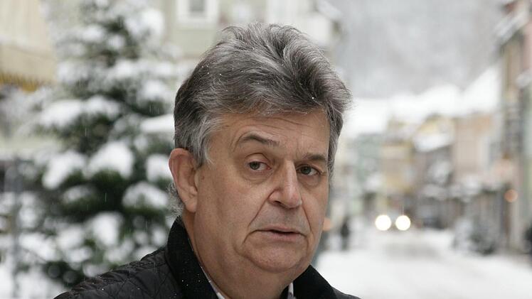 Hans-Peter Ehrensberger, Mitarbeiter der Saale-Zeitung hat eine ganz spezielle Erinnerung zum Auschwitz-Gedenktag. Foto: Steffen Standke
