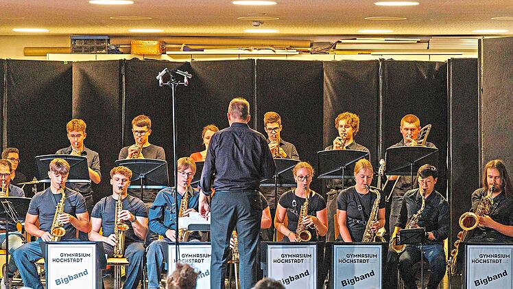 Die Bigband von Florian Kager nutzte das Konzert als Generalprobe f&uuml;r das Jazzwochenende in Regensburg.