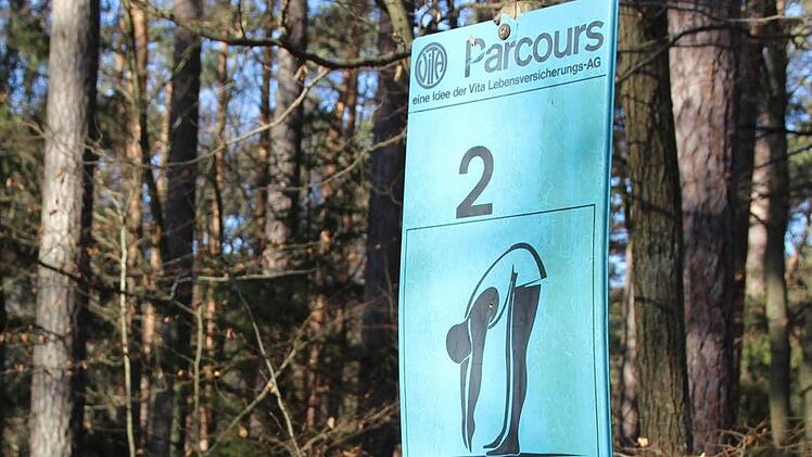 An 21 Stationen k&ouml;nnen sich Sportbegeisterte auf dem Trimm-Dich-Pfad austoben.  Fotos: Franziska Rieger