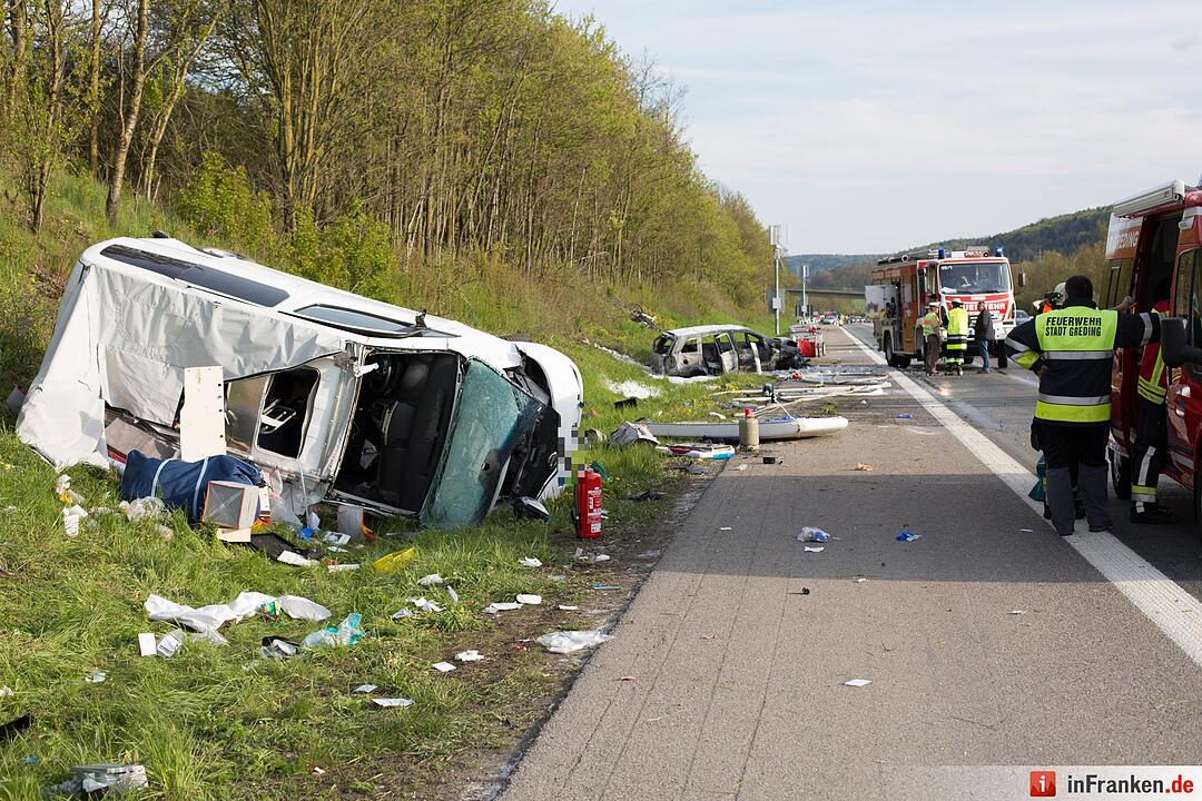 Schrecklicher Verkehrsunfall mit tödlichen Ende auf der A9