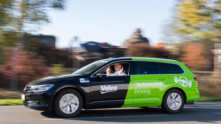 So schauen die Valeo-Testfahrzeuge aus, die auch durch den Landkreis Kronach fahren. Foto: Valeo