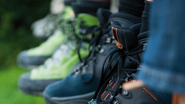 Den richtigen Wanderstiefel zu finden ist bei der gro&szlig;en Auswahl gar nicht so einfach. Wir stellen Ihnen die drei Gewinner vor. Symbolfoto: FrankenTourismus/STE/hub