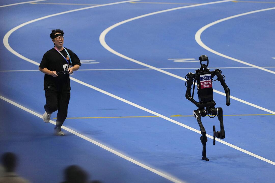 World Humanoid Robot Games in Peking