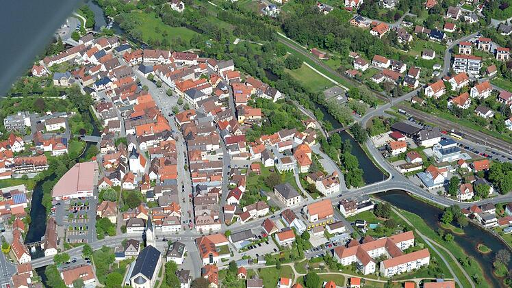 Ebermannstadt konnte in den vergangenen Jahren seinen Status als "Stabilisierungsgemeinde" hinter sich lassen. Foto: Ronald Rinklef
