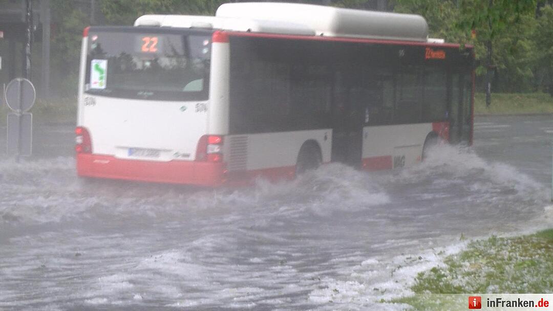Kleines aber starkes Unwetter zog über Nürnberg