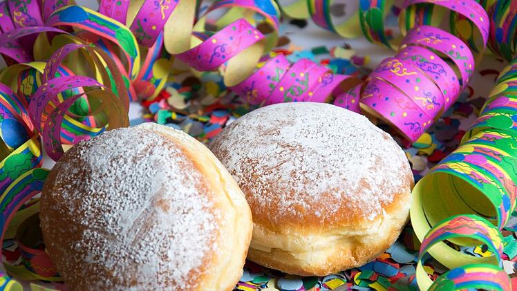 Faschingskrapfen mit Hiffenmark sind der absolute Klassiker an Fasching.
