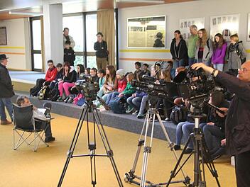 Am Samstag begannen in der Lichtenfelser Herzog-Otto-Mittelschule die Dreharbeiten zum Film "Escape the fate".