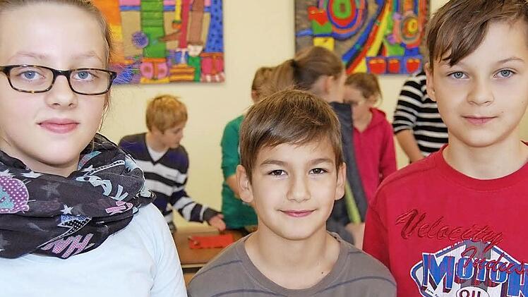 Lena, Marcel und Luca, sind begeistert vom Anklang und dem Erfolg ihrer Spenden-Idee für die Taifun-Opfer auf den Philippinen.