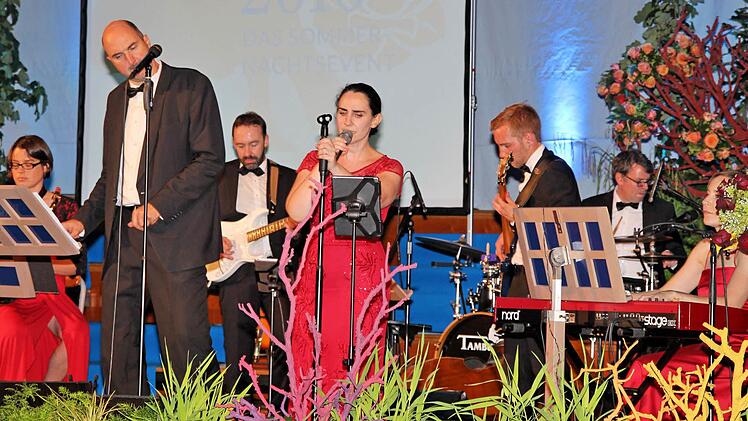 Rosenball in Bad Kissingen  Foto: Dieter Britz