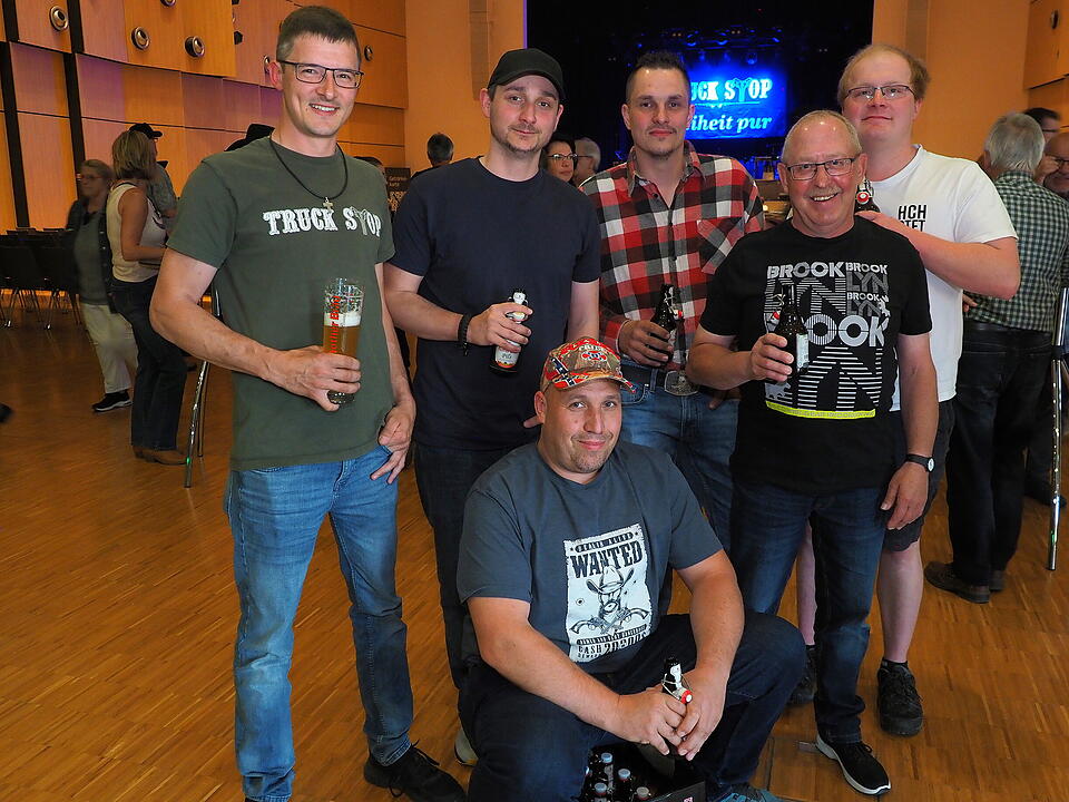 Das neue Studioalbum von Truck Stop heißt „Freiheit Pur“.