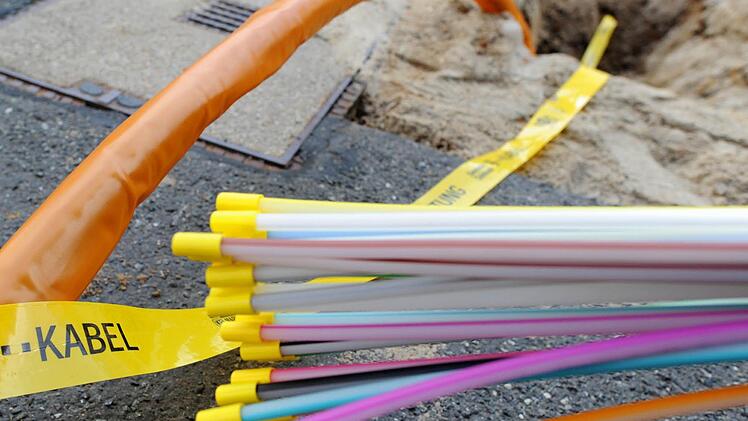 Das Mainleuser Internet wird schneller: Vom DSL-Ausbau profitieren über 1800 Haushalte von Veitlahm bis Gundersreuth. Symbolfoto: Julian Stratenschulte/dpa