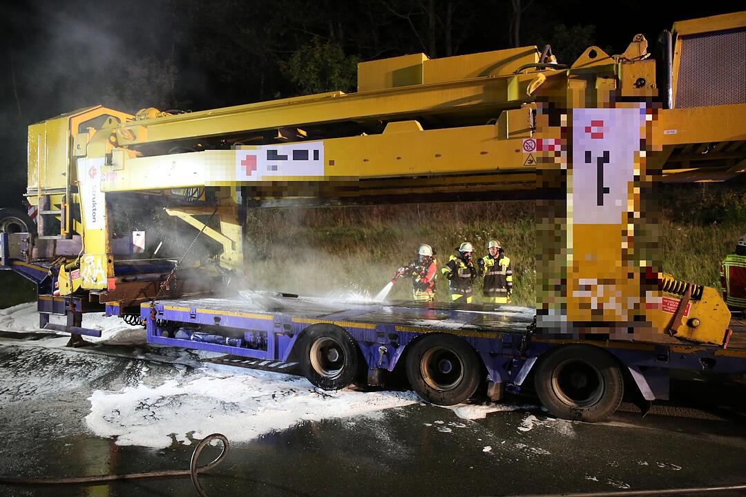 Lkw-Brand auf der A9 in Oberfranken