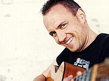 Mike M&uuml;llerbauer kommt am 9. Juli nach Forchheim.