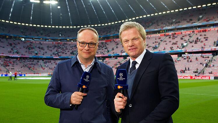 Jahrelang ein eingeschworenes Team bei ZDF-Fu&szlig;ball&uuml;bertragungen: Moderator Oliver Welke (links) und Experte Oliver Kahn.