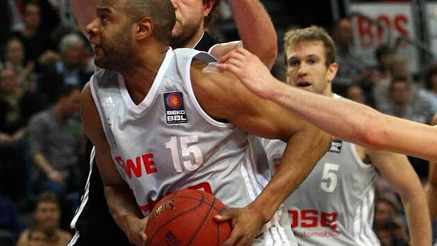 Sharrod Ford pr&auml;sentierte sich in Wei&szlig;enfels von seiner besten Seite. Foto: sportpress