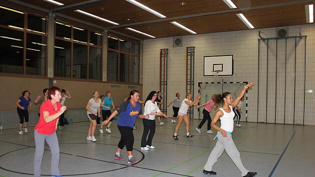 Zumba und Yoga finden bei der DJK Nüdlingen finden aktuell nur als Online-Kurs statt. Foto: Archivbild/Sabine Memmel