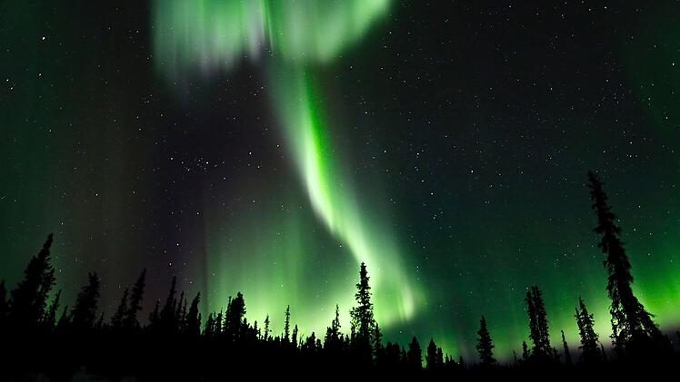 Mit etwas Gl&uuml;ck l&auml;sst sich in Alaska das Nordlicht (auch Aurora borealis) bewundern.