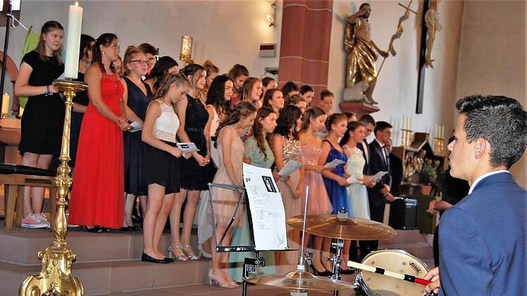 Abschlussfeier für die Hammelburger Realschul-Absolventen.Sigismund von Dobschütz