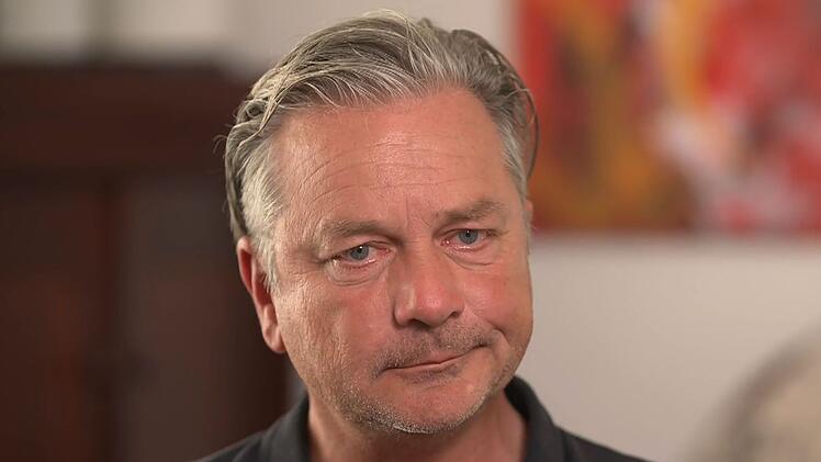 Olaf belastet der Streit mit seiner Noch-Frau.