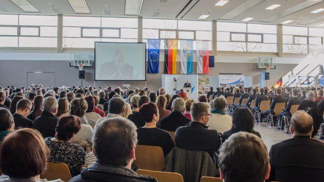 Feier zur Beförderung von Lehrgangsabsolventen des Bundespolizei-Ausbildungs- und Förderungszentrums Oerlenbach zu Polizeimeistern und -meisterinnen. Frank Dölling