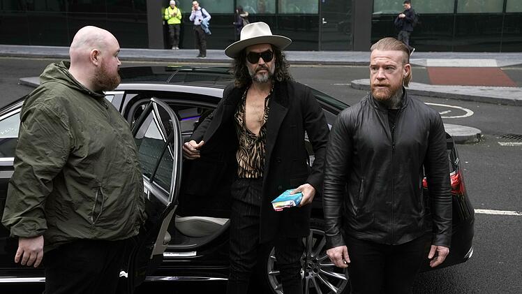 Russell Brand vor Gericht