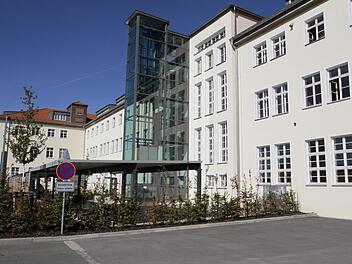 Die Außenansicht des revitalisierten Lindner-Gebäudes in Eggolsheim Foto: Mathias Erlwein