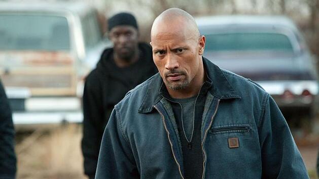 Um seinen Sohn zu retten, begibt sich John (Dwayne Johnson) auf die schiefe Bahn.