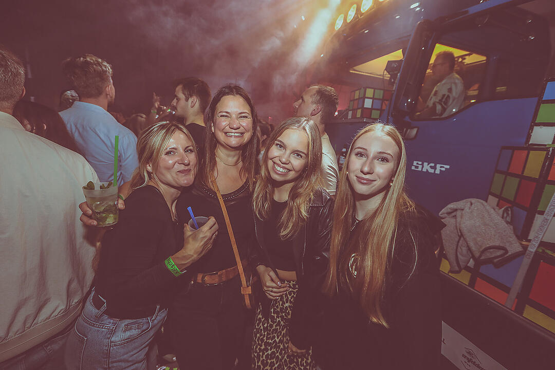 90er & 2000er Party