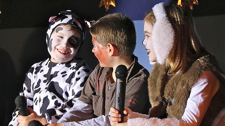 Ochs, Esel und Schaf stehen im mittelpunkt. Foto: Gerd Schaar