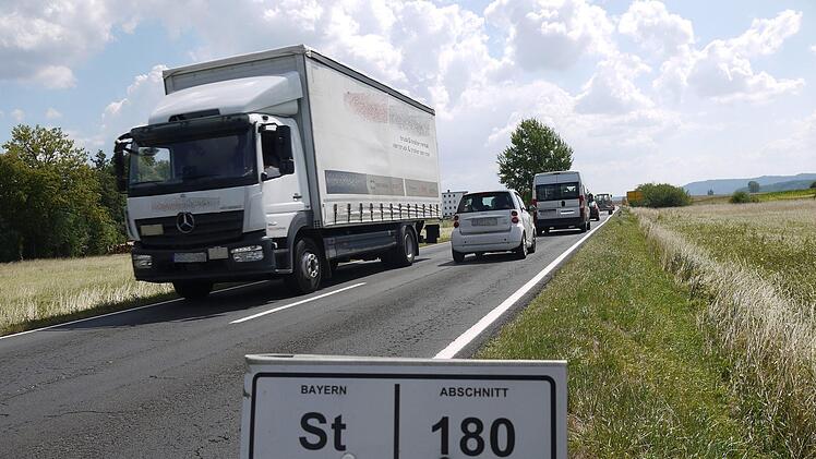 Die Staatsstraße 2205 wird zwischen Wiesenfeld und Coburg verlegt.