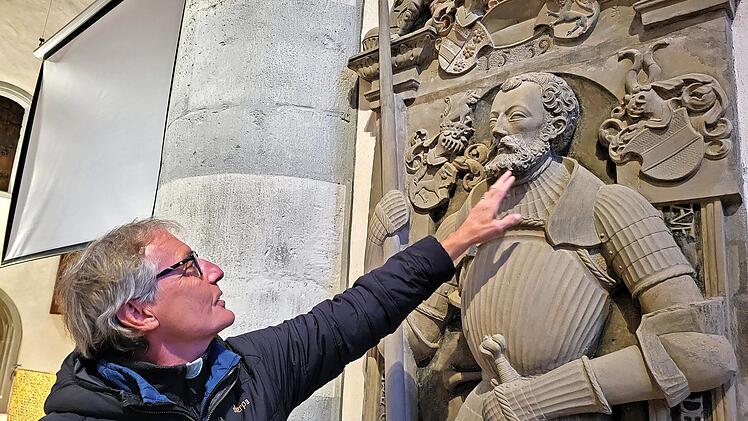 Stefan Lochner hat im Rahmen der Kirchensanierung auch die Epitaphe des Gotteshauses restauriert und einiges &uuml;ber diese Gedenktafeln in Erfahrung gebracht.