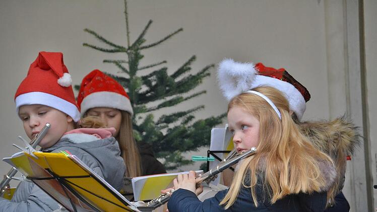 Musikalische Beiträge gehören zur Weihnacht im Münnerstädter Schloss. Foto: Hanns Friedrich