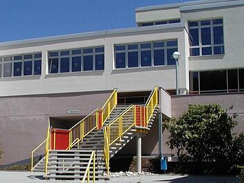 Die FOS am Renntsteig entwickelt sich derzeit gut. Allerdings wollen sich die Verantwortlichen nicht auf den Lorbeeren ausruhen. Foto: Archiv