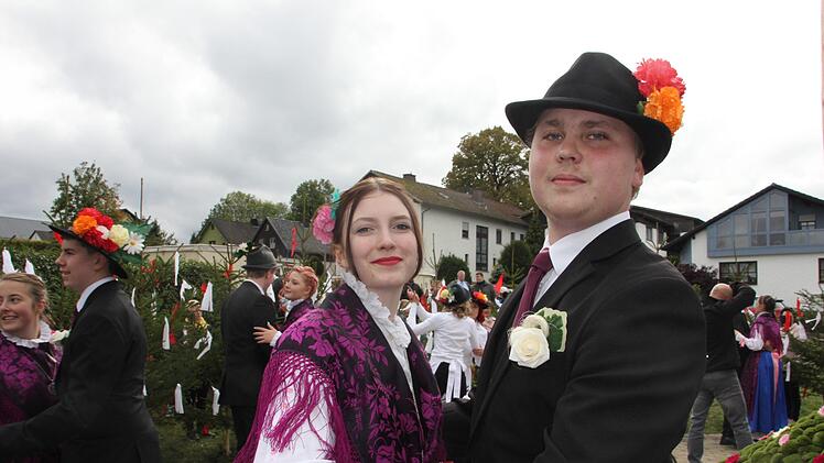 Sehen Sie im Folgenden weitere Impressionen von der Hirschfelder Kirchweih. Foto: Veronika Schadeck