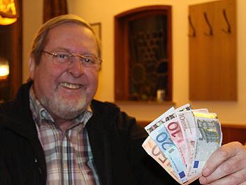 24 Jahre lang hielt Ulli Kotilge das Geld des Förderrings zusammen, um Sachen für mehr Menschlichkeit im Krankenhaus zu finanzieren. Foto: Pfannes