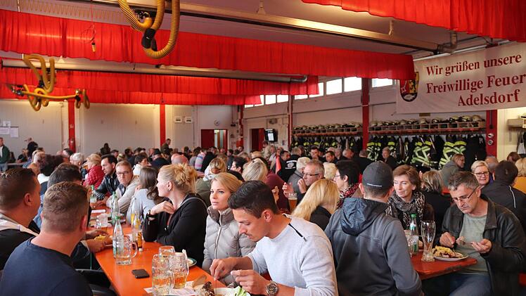 Denn egal ob Zuschauer oder Mitwirkende: Am Ende haben alle Hunger.